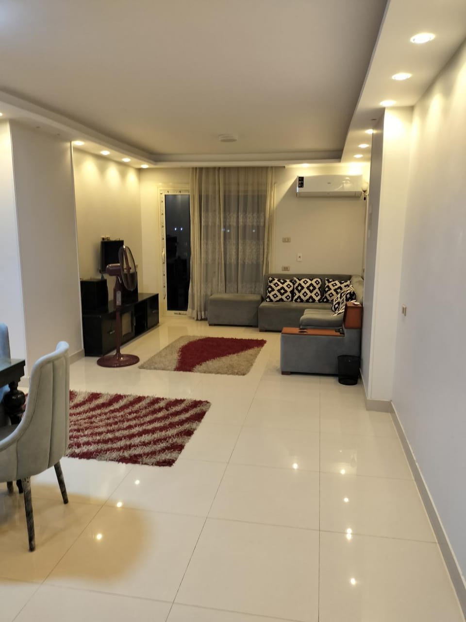 TV and multimedia, Living room, Photo of the whole room, Seating area
