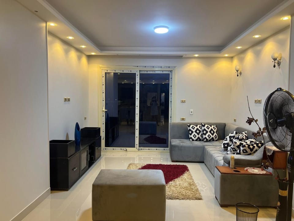 TV and multimedia, Living room, Photo of the whole room, Seating area