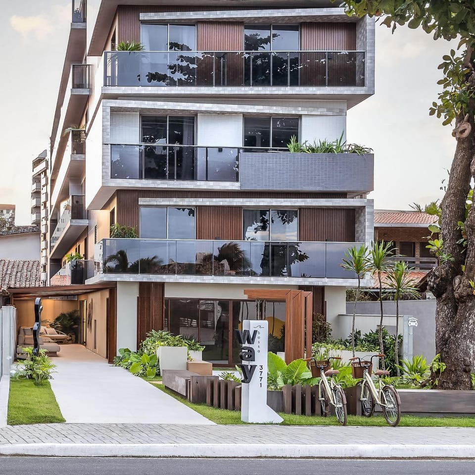 Property building, Facade/entrance, Garden view