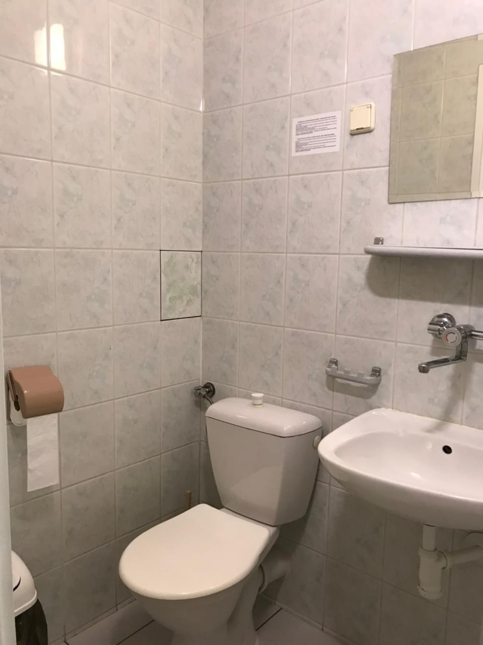 Dom Studenta Pod Jeleniem Apartment hotel in Lower Silesian Voivodeship
