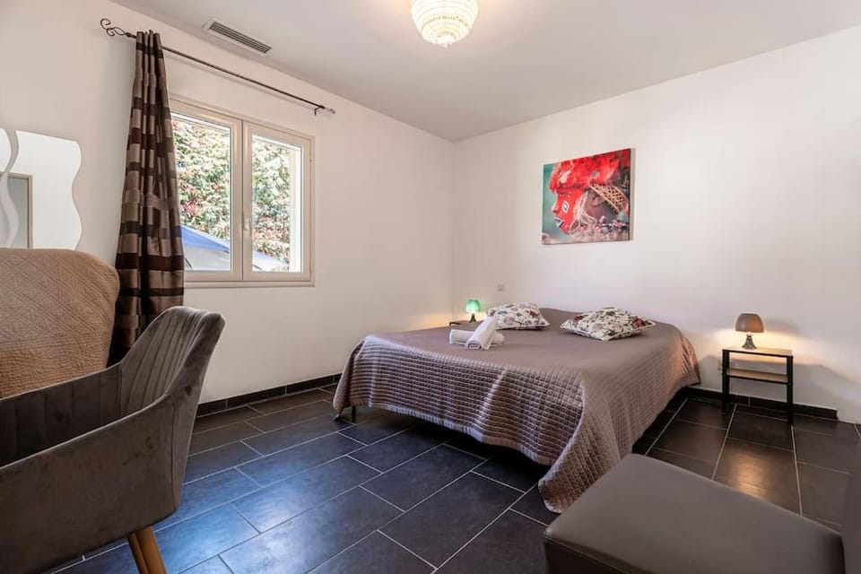 Villa piscine 6 personnes-3 chambres-climatisée Villa in Corsica