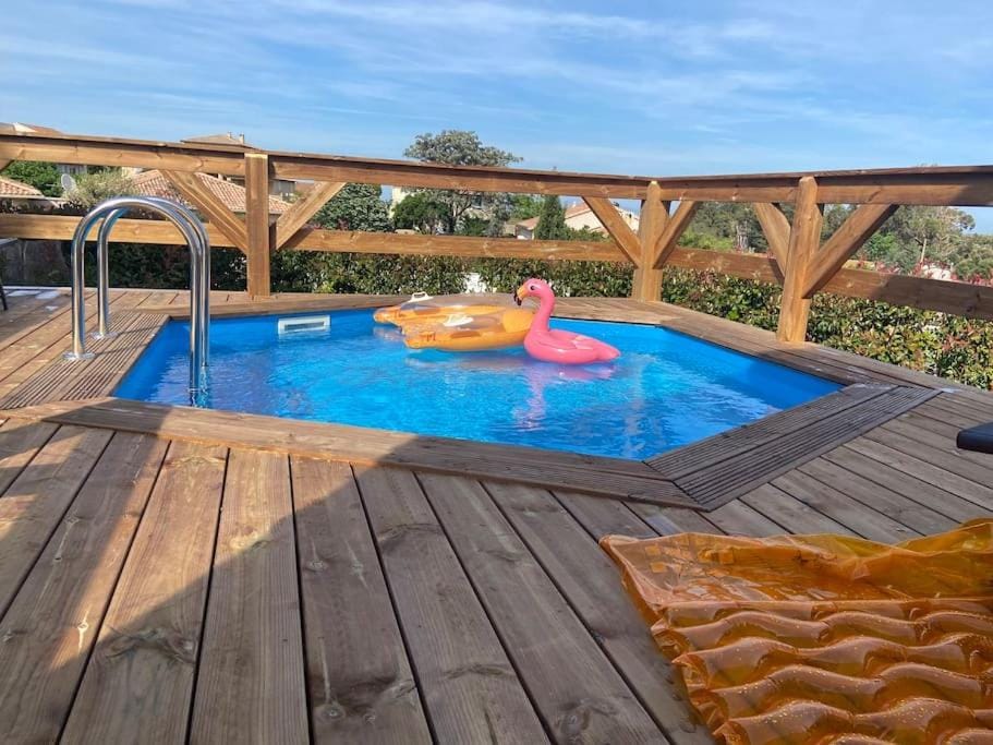 Villa piscine 6 personnes-3 chambres-climatisée Villa in Corsica
