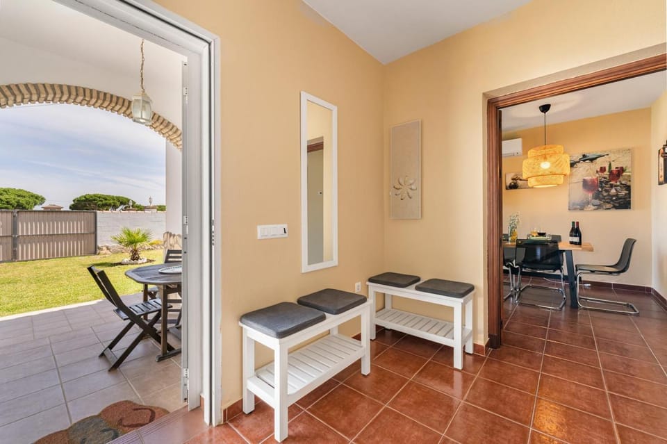 Villa Fortuna - Holiday Chiclana Villa in Chiclana de la Frontera