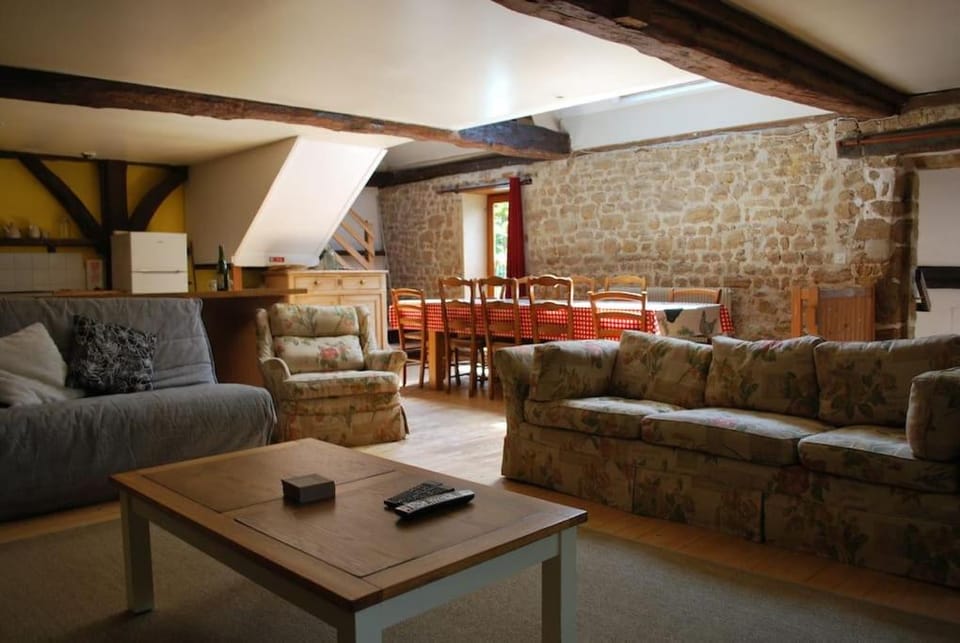 Les Roses, appartement 8 pers, piscine, tennis House in Normandy