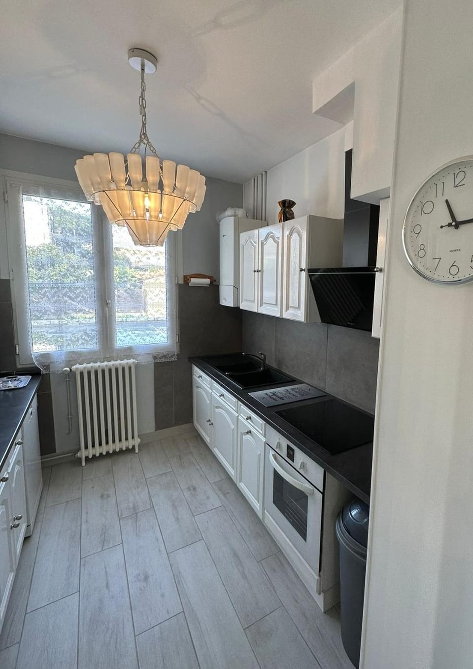 Kitchen or kitchenette, dishwasher, oven, stove
