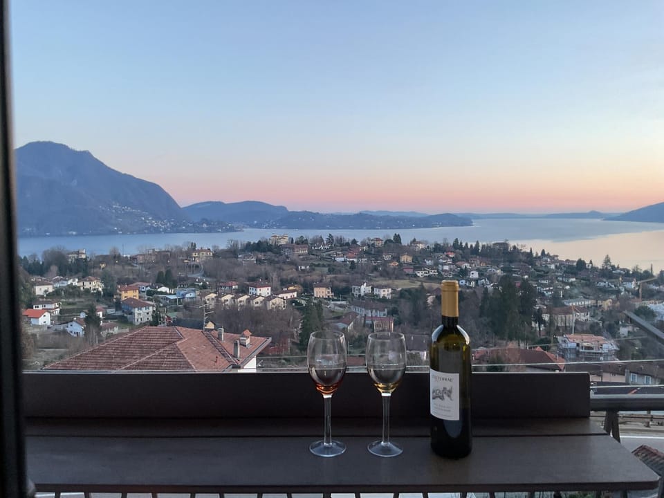 Overlooking Lago Maggiore Apartment in Piedmont