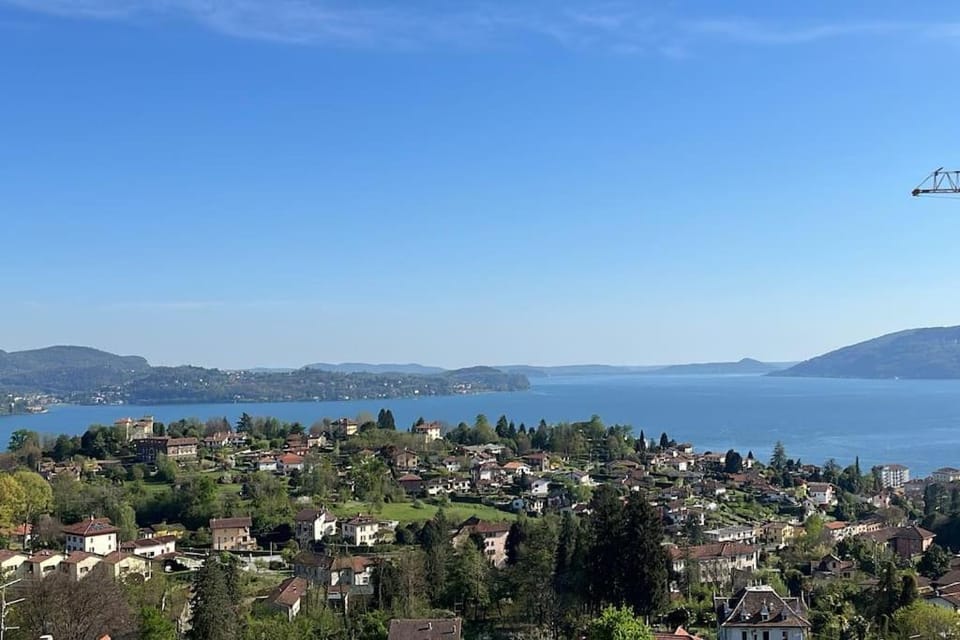Overlooking Lago Maggiore Apartment in Piedmont