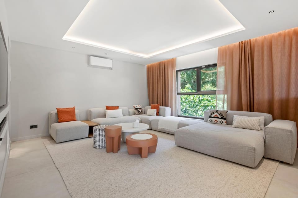 Property building, Living room