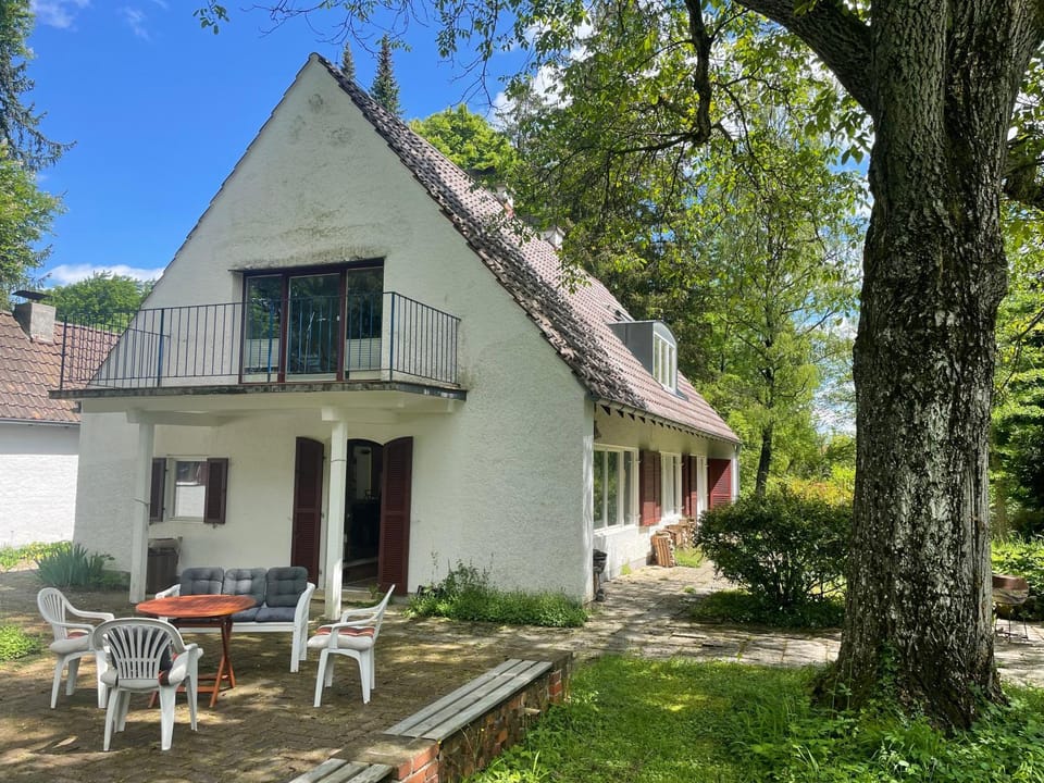 Property building, Garden, Seating area