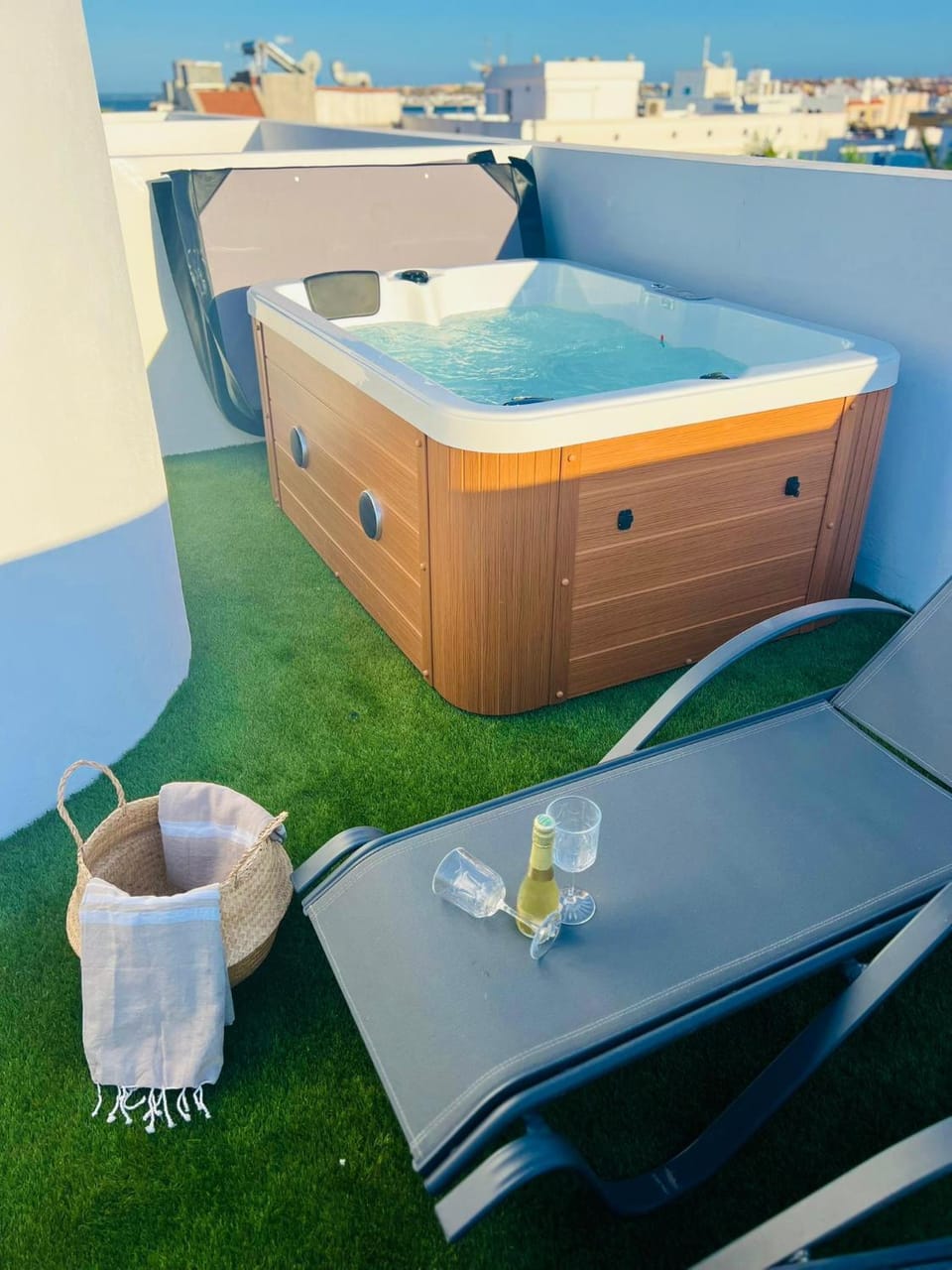 Hot Tub, Hot Tub, Solarium, Balcony/Terrace