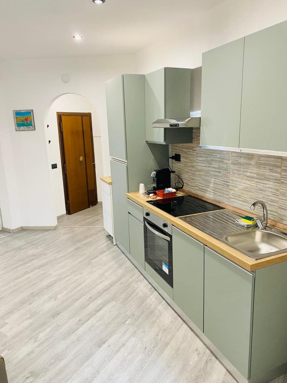 Kitchen or kitchenette