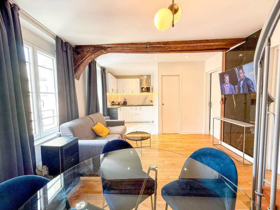 Urban Flat 176 - Charming 3 Bedroom in Montorgueil Apartment in Paris