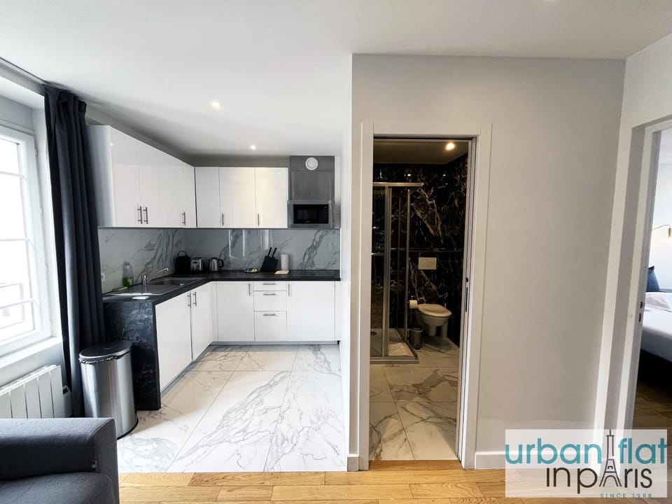 Urban Flat 176 - Charming 3 Bedroom in Montorgueil Apartment in Paris
