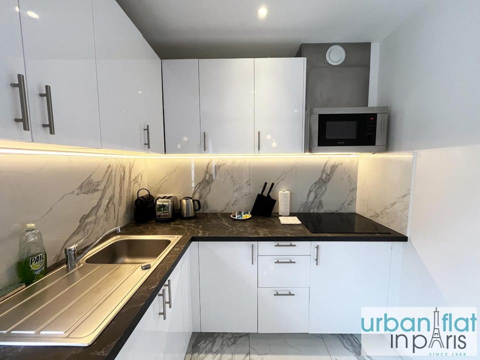 Urban Flat 176 - Charming 3 Bedroom in Montorgueil Apartment in Paris