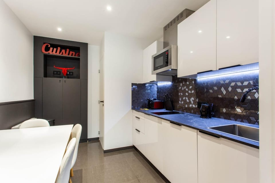 Magnificent apartment - 2BR-6P - Republique Apartment in Paris