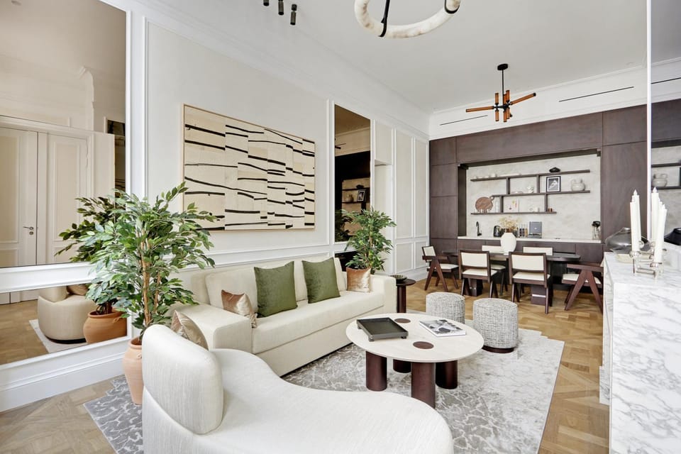 Living room, Seating area