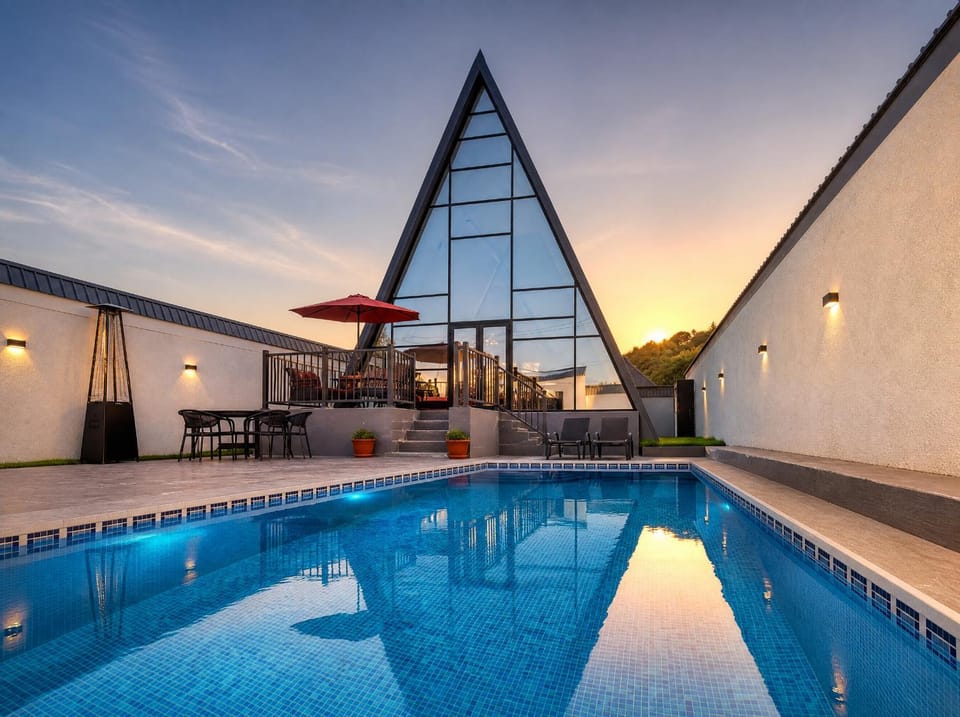 Qafqaz Front Falcon Chalet Villa in Azerbaijan
