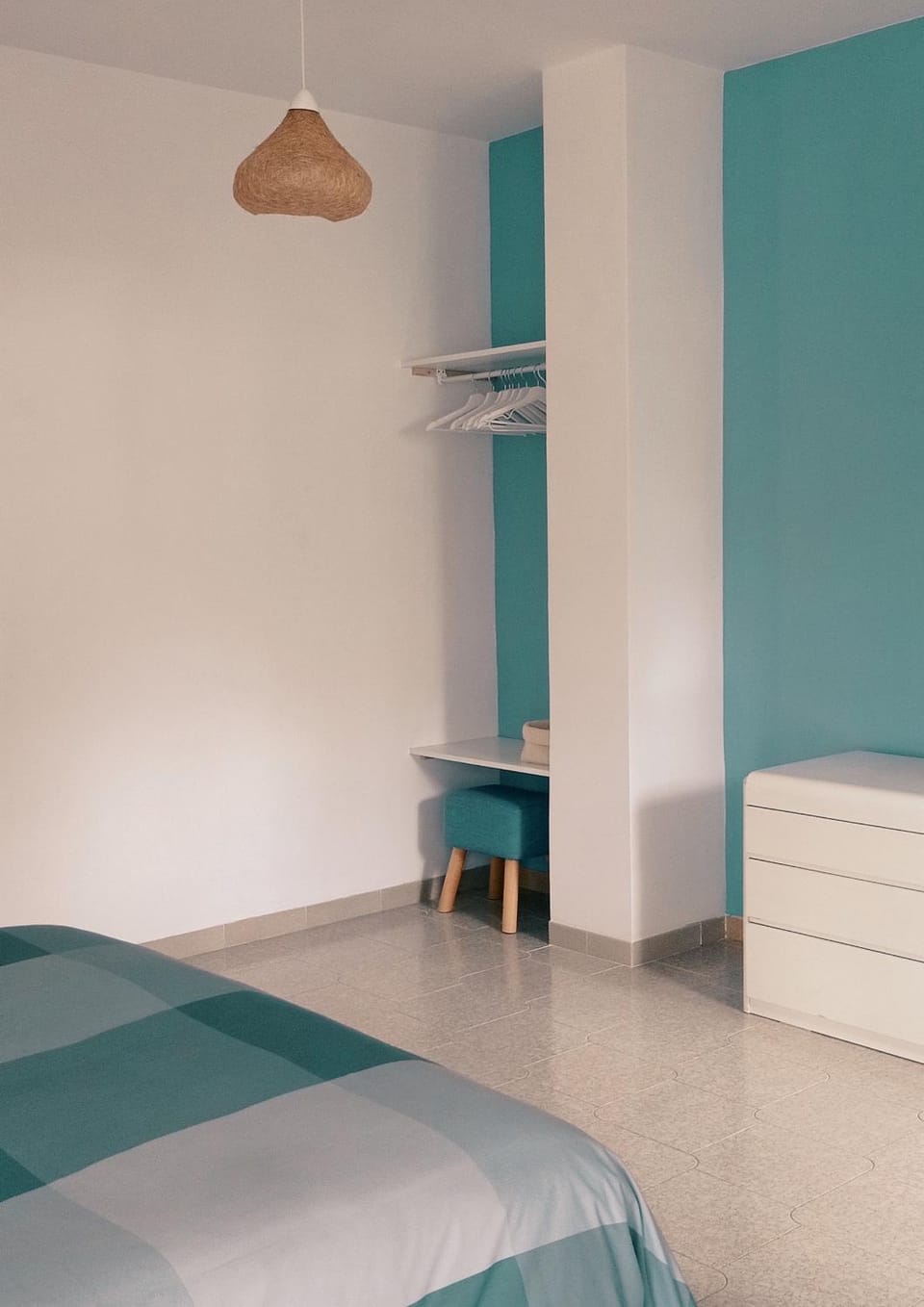 Bed, Photo of the whole room, Bedroom, wardrobe