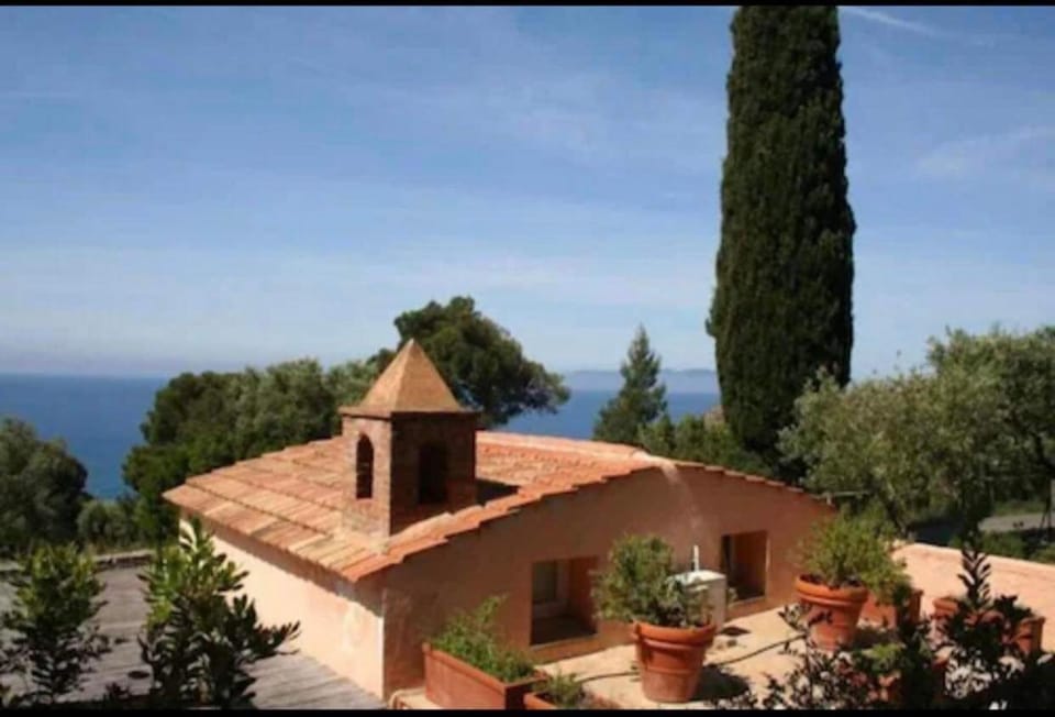 Villa La Chiesina Villa in Porto Santo Stefano