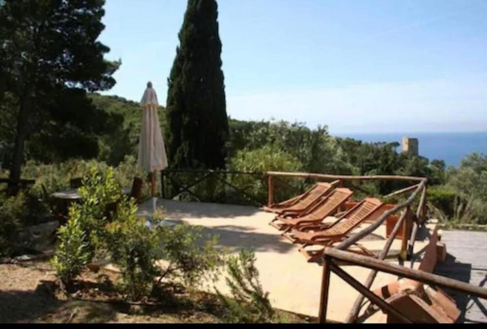 Villa La Chiesina Villa in Porto Santo Stefano