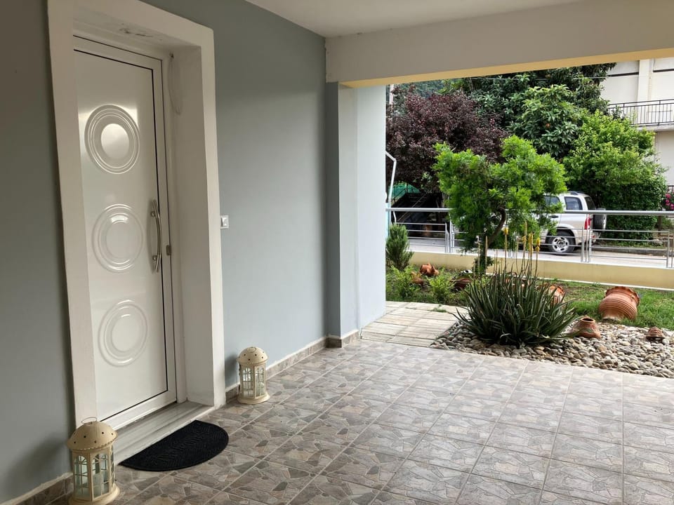 Kamena Home Apartment in Kamena Vourla Apartment in Peloponnese, Western Greece and the Ionian