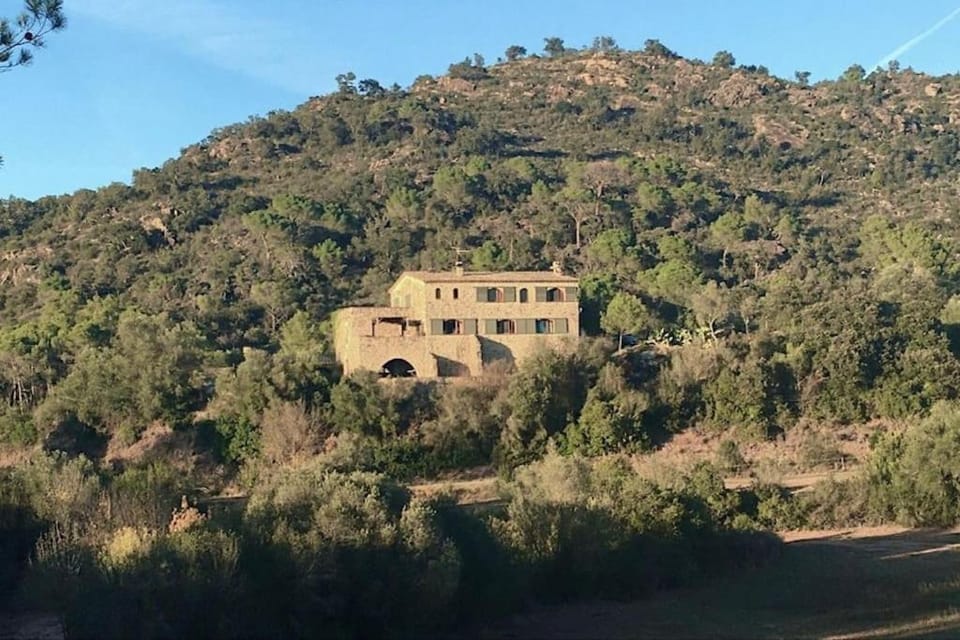 Masia mit Swimmingpool für 8 Personnen Villa in Alt Empordà