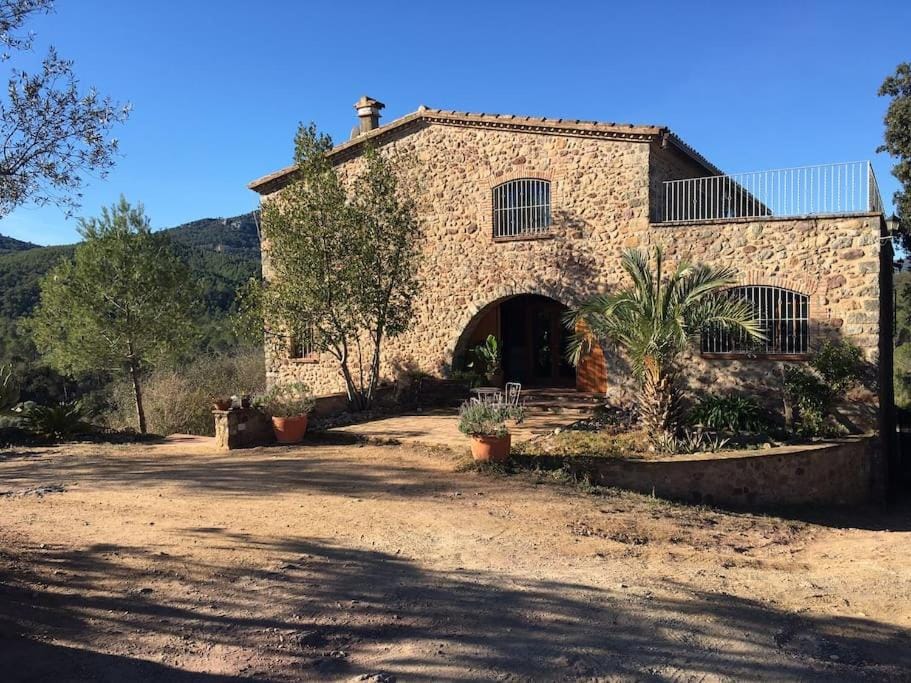 Masia mit Swimmingpool für 8 Personnen Villa in Alt Empordà
