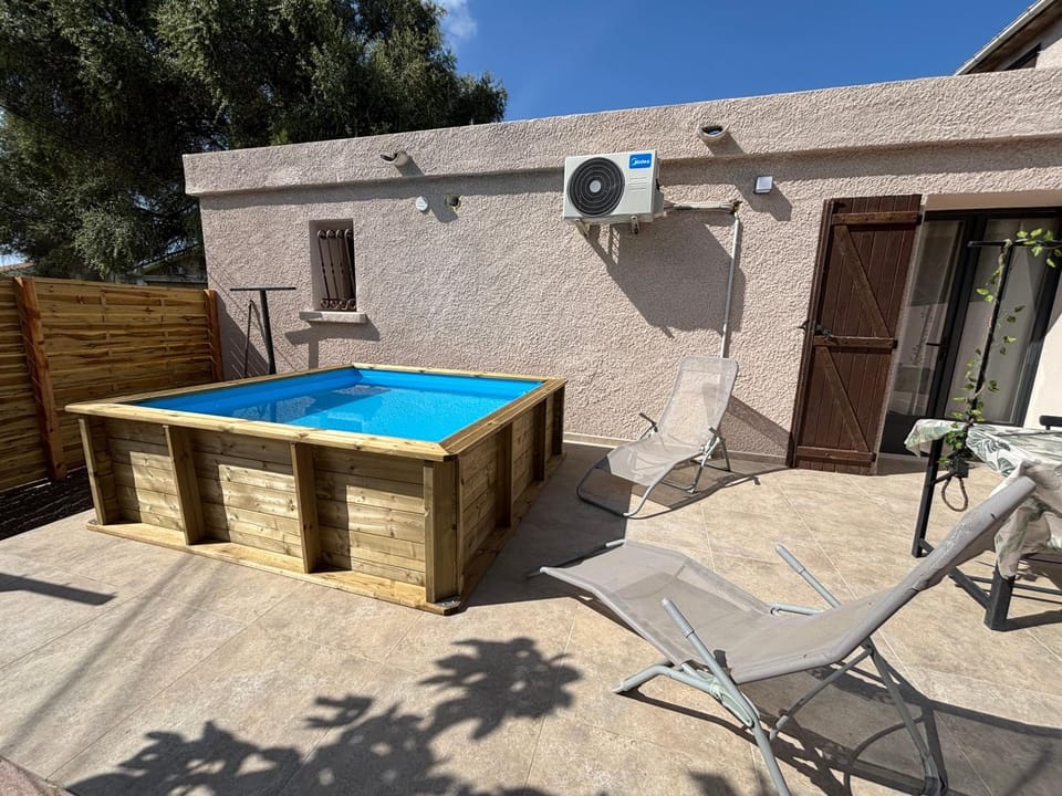Séjour entre mer et montagne avec petite piscine House in Corsica