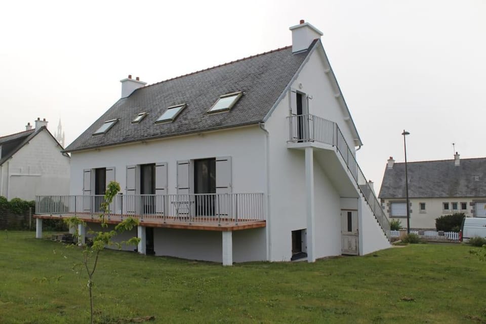 Property building, Garden view