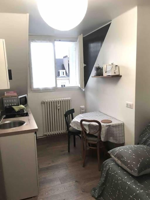 Studio BATIK Apartment in Chambery