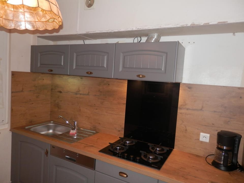 appartement au coeur de la région des lacs . Apartment in Jura