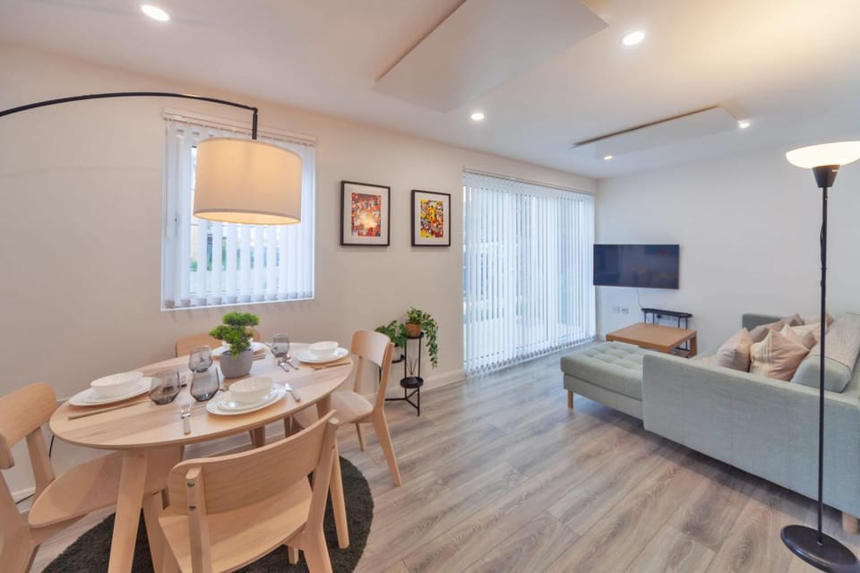 Fantastic 2 Bedroom Apartment in Ashford Apartment in Ashford