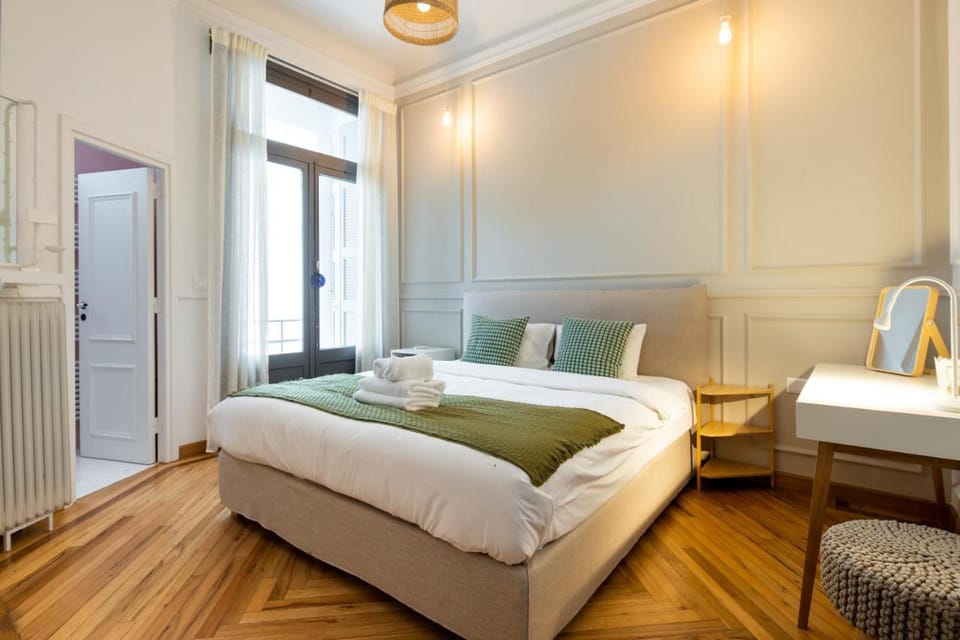 Bed, Bedroom, wardrobe