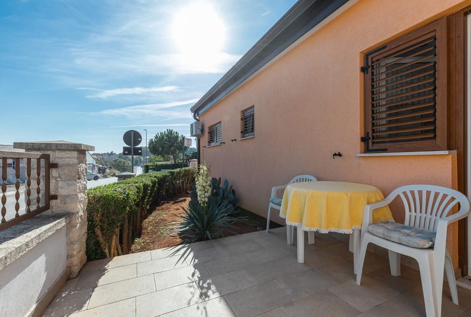 Day, Balcony/Terrace