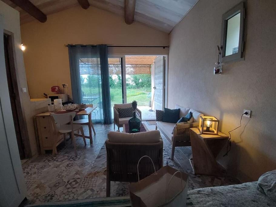 La cabane d'Alcée Apartment in Provence-Alpes-Côte d'Azur