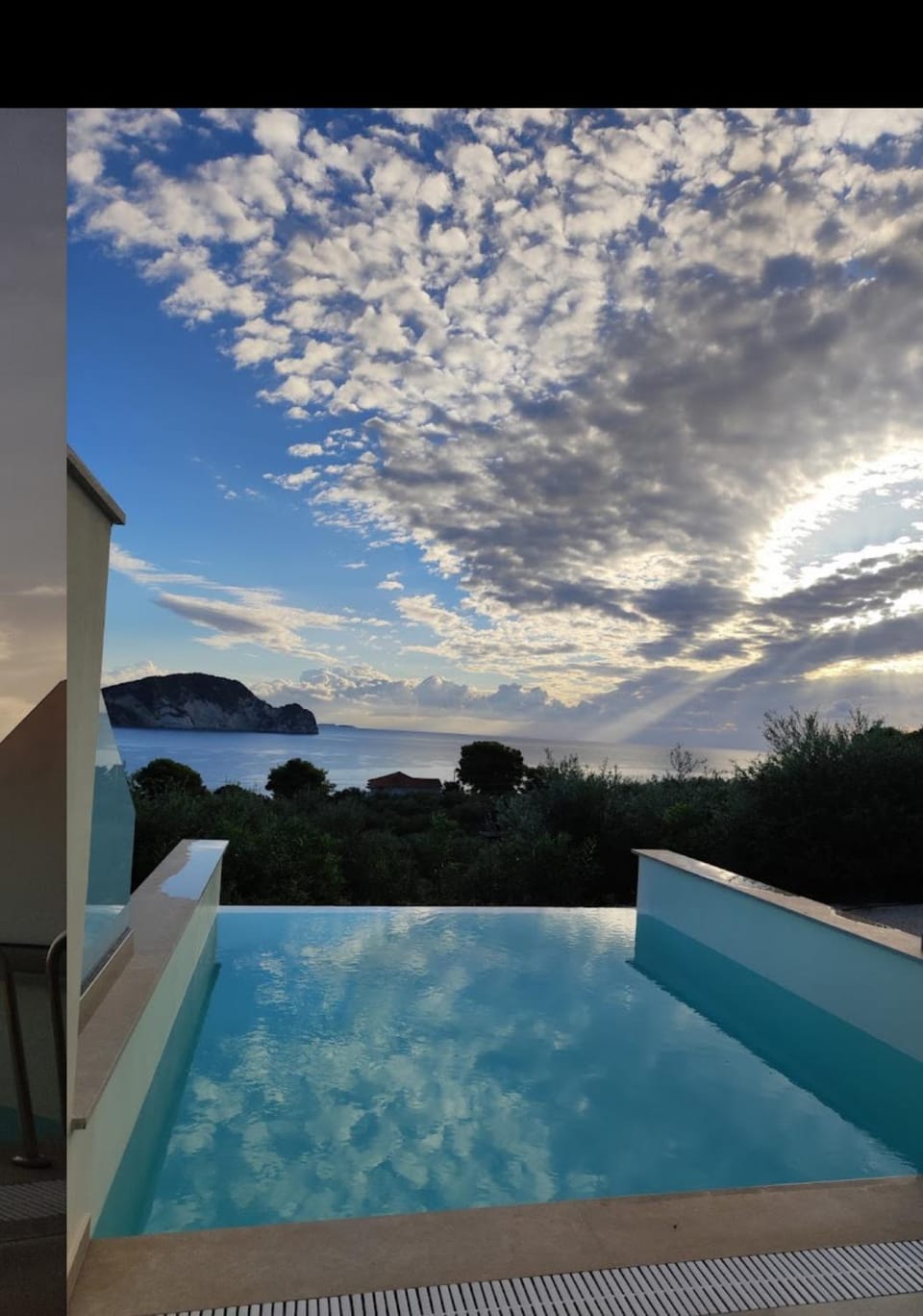 Natural landscape, Pool view, Sea view, Swimming pool