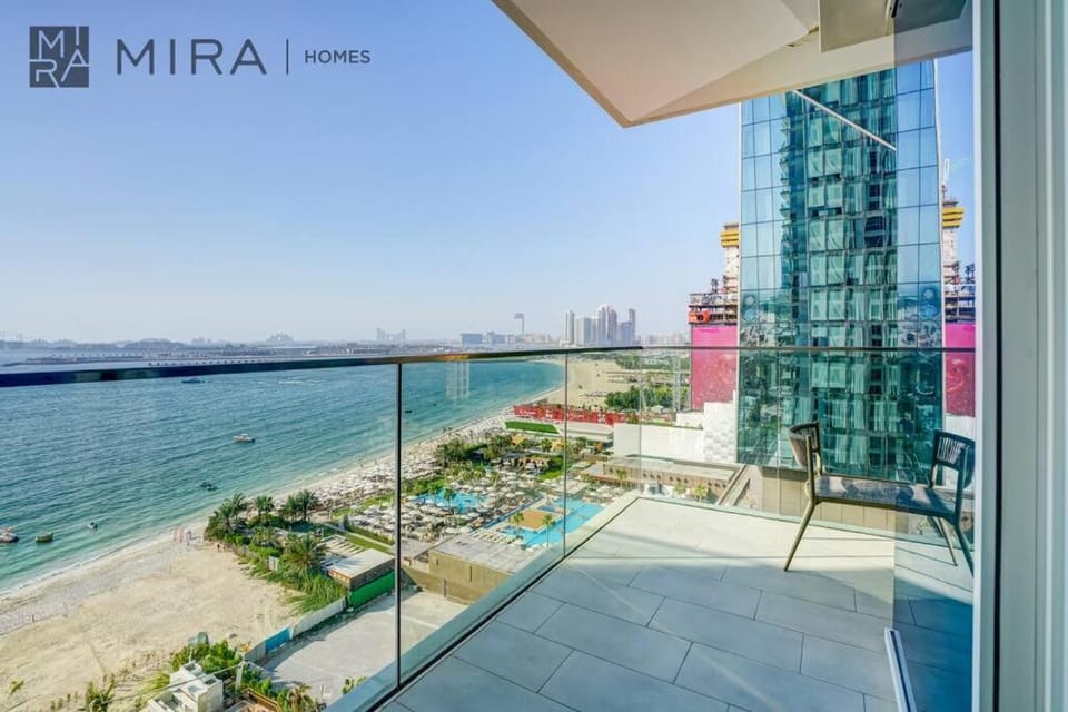 Balcony/Terrace, Sea view, Swimming pool