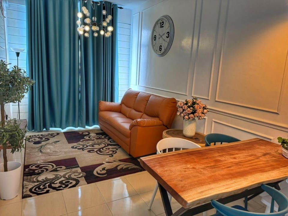 DRIFF Homestay 3bedroom with aircond 50m to Night Market Wakaf Che Yeh Apartment in Malaysia