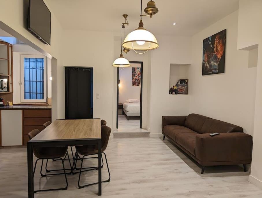 MYD - T3 Industrial Spirit Apartment in Grenoble