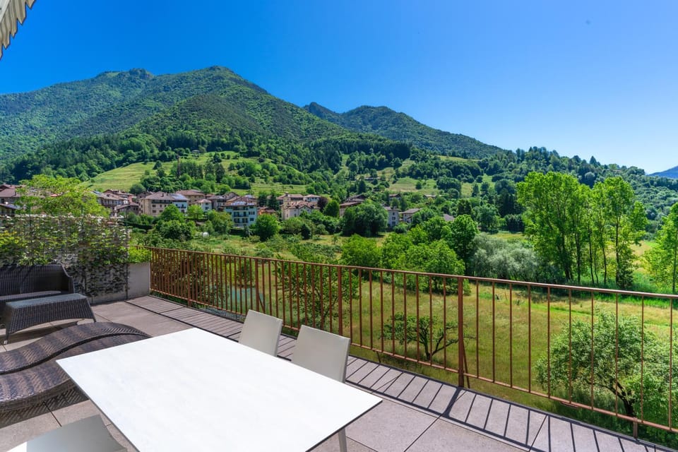 Balcony/Terrace, Balcony/Terrace