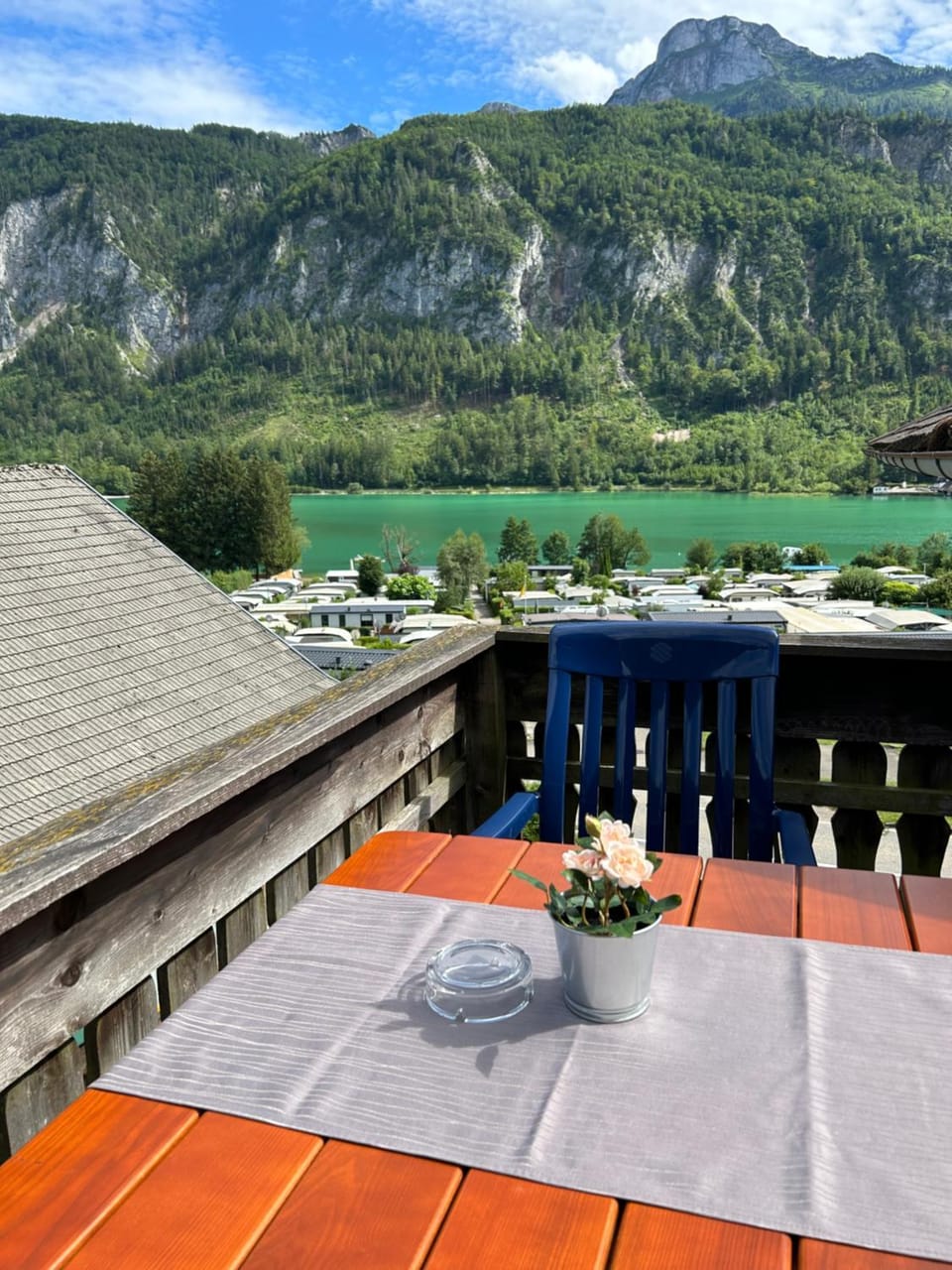Gasthof Seestern with lake access Inn in Mondsee