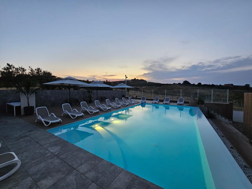 Pool view, Swimming pool, sunbed
