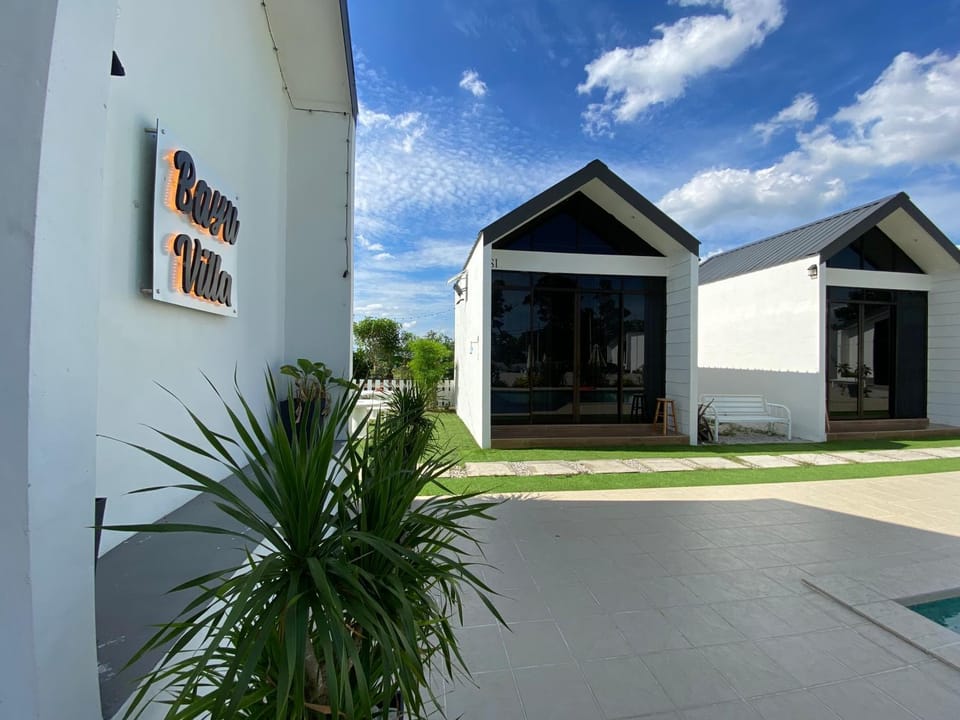 BAYU VILLA SEGAMAT Vacation rental in Johor