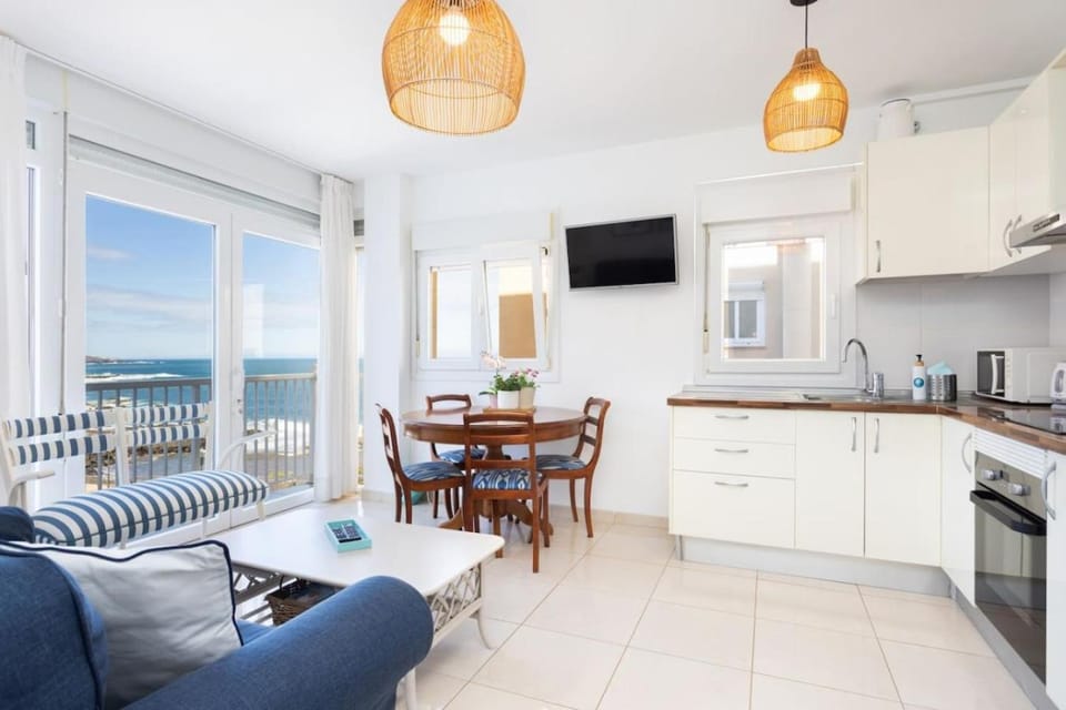 Ocean Views by Agüita Salada Suites Apartment in Spain