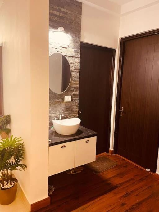 3BHK at 12 floor Lakeview near ITPL Apartment in Bengaluru