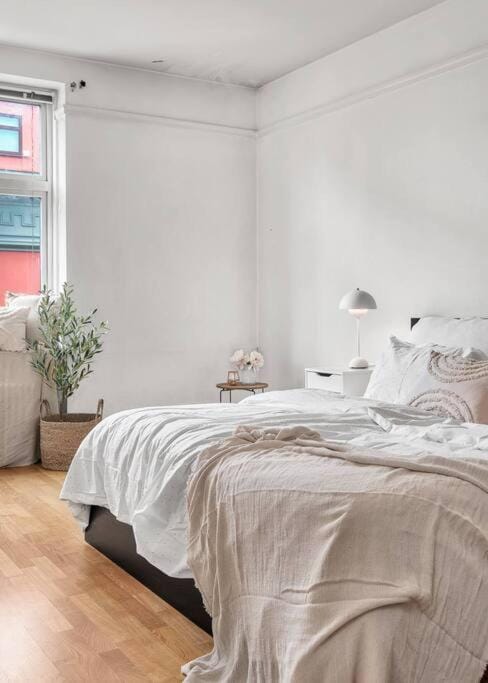 Kanskje den største Airbnb-leiligheten i sentrum! Apartment in Bergen