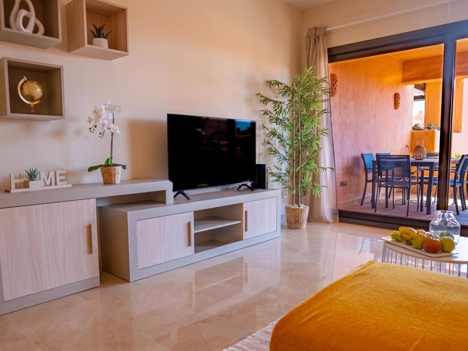 Suitur Apartamento duquesa playa piscina Apartment in Costa del Sol