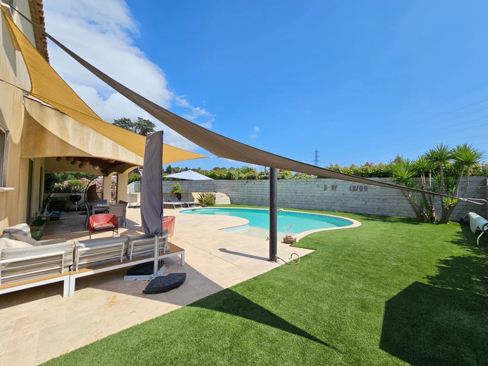 Patio, Garden, Garden view, Pool view, Swimming pool, sunbed