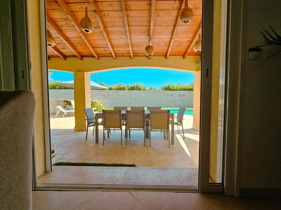 Patio, Balcony/Terrace, Pool view, Swimming pool