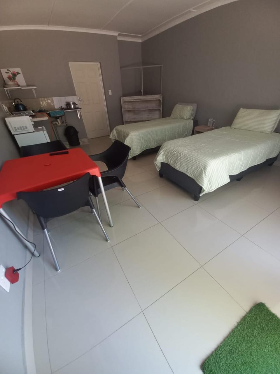 Dafel street Guesthouse Bed and Breakfast in KwaZulu-Natal